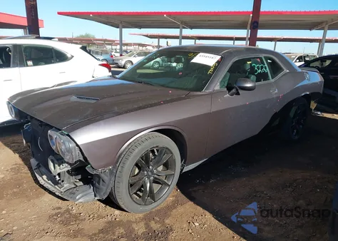 2018 Dodge Challenger Sxt from USA, damaged, VIN 2C3CDZAG9JH124075